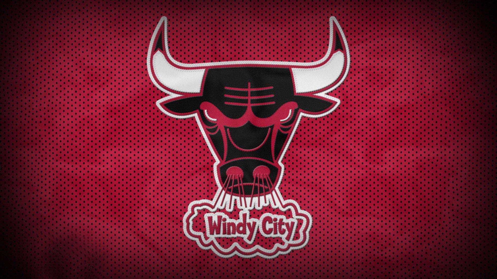 罗马诺标志性Here we go！敲定转会，加的斯后卫丘斯特加盟埃尔切，签约至2028年